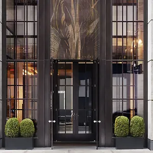 https://andaz-5th-avenue.us-newyorkcity.com